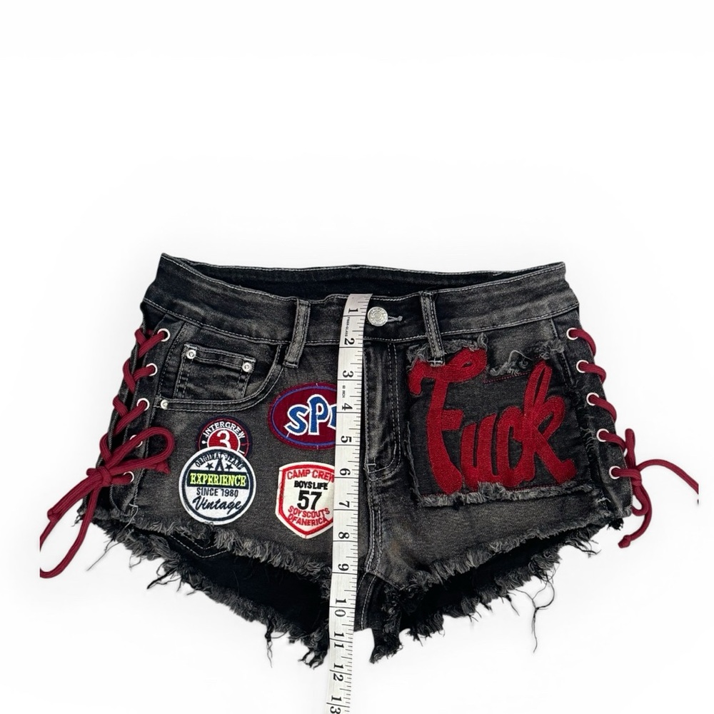 Y2K Patchwork Denim Shorts w/ Lace-Up Sides & Graphic – Festival/Rave - Picture 6 of 10
